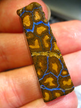 Laden Sie das Bild in den Galerie-Viewer, 37cts Australien Roh/rough Yowah Boulder Matrix Opale VORSCHAU VIDEO - Repps-Opal
