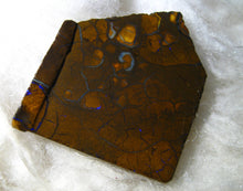 Laden Sie das Bild in den Galerie-Viewer, 95 cts Australien Roh/rough Yowah Boulder Matrix Opal - Repps-Opal