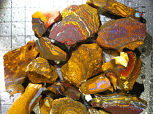 Laden Sie das Bild in den Galerie-Viewer, 705 cts Australien Roh/rough Yowah Koroit Boulder Matrix Opale SCHLEIFER SAMMLER VORSCHAU VIDEO