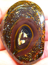 Laden Sie das Bild in den Galerie-Viewer, GEM Boulder Yowah Matrix Opal Nuss sensationelles Muster mit Vorschau VIDEO für Handschmeichler-Anhänger-Sammler-Vitrine