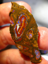 Laden Sie das Bild in den Galerie-Viewer, 62 cts Australien Roh/rough Yowah NUSS Boulder Matrix Opal Sammler Schleifer