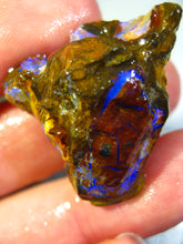 Laden Sie das Bild in den Galerie-Viewer, 70 cts Australien Roh/rough Yowah NUSS Boulder Matrix Opal Sammler Schleifer