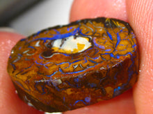 Laden Sie das Bild in den Galerie-Viewer, 15cts Australien Roh/rough Yowah NUSS Boulder Matrix Opale VORSCHAU VIDEO - Repps-Opal