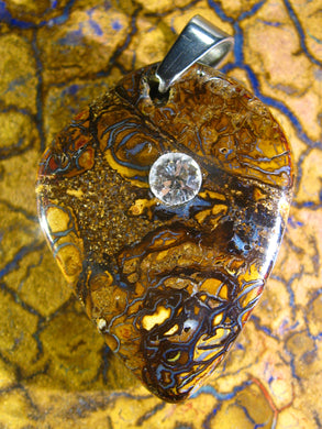 Boulder Matrix Opal Anhänger mit 1 Swarovski Kristallen A14 - Repps-Opal