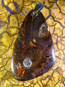 Boulder Matrix Opal Anhänger mit 1 Swarovski Kristallen A17 - Repps-Opal