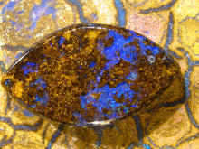 Laden Sie das Bild in den Galerie-Viewer, Boulder Opal mit Vorschau Video PC03 - Repps-Opal