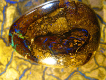 Laden Sie das Bild in den Galerie-Viewer, GEM Boulder Opal Anhänger Cabochon mit Vorschau Video PC040 - Repps-Opal