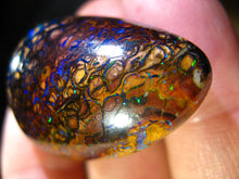 Laden Sie das Bild in den Galerie-Viewer, GEM Boulder Matrix Opal Koroit Skin Nuss TRAUMHAFT VORSCHAU Video - Repps-Opal