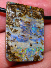 Laden Sie das Bild in den Galerie-Viewer, GEM Boulder Opal Anhänger mit Vorschau Video B8 - Repps-Opal