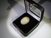 Laden Sie das Bild in den Galerie-Viewer, GEM Multicolour Honeycomb Welo Opal Vorschauvideo - Repps-Opal