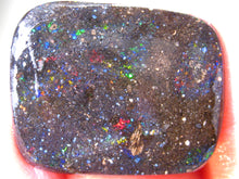 Laden Sie das Bild in den Galerie-Viewer, HONDURAS Roh BLACK Matrix Opal Boulder Rough MULTICOLOR Pre Cut