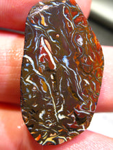 Laden Sie das Bild in den Galerie-Viewer, 44 cts Australien Roh/rough Yowah Boulder Matrix Opal PRE CUT Opal
