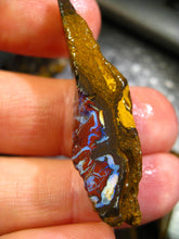 Laden Sie das Bild in den Galerie-Viewer, 194 cts Australien Roh/rough Yowah Boulder Matrix Opal Sammler Schleifer LOW Quality