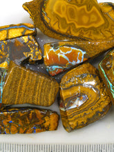 Laden Sie das Bild in den Galerie-Viewer, 225 cts Australien Roh/rough Yowah Koroit Boulder Matrix Opale Sammler Schleifer - Repps-Opal
